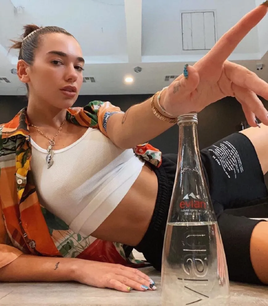 Dua Lipa. Fuente (Instagram)