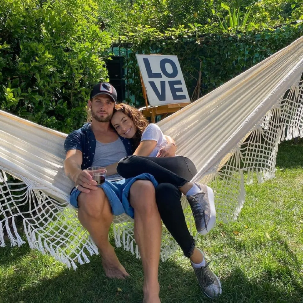 Marimar Vega, enamoradísima de su novio argentino, celebra su cumpleaños en la Polinesia