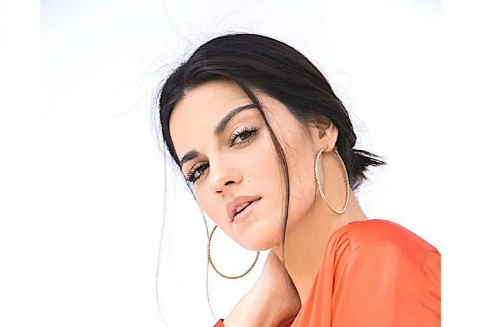 La actriz mexicana, Maite Perroni mostró una atractiva foto y compartió un valioso mensaje a sus fan