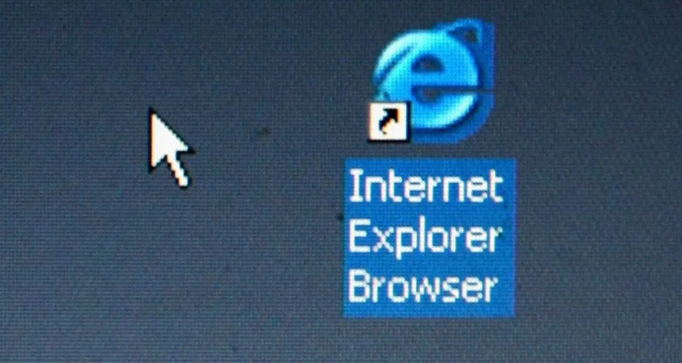Internet Explorer se despide de los usuarios y estos son los mejores memes que deja su partida