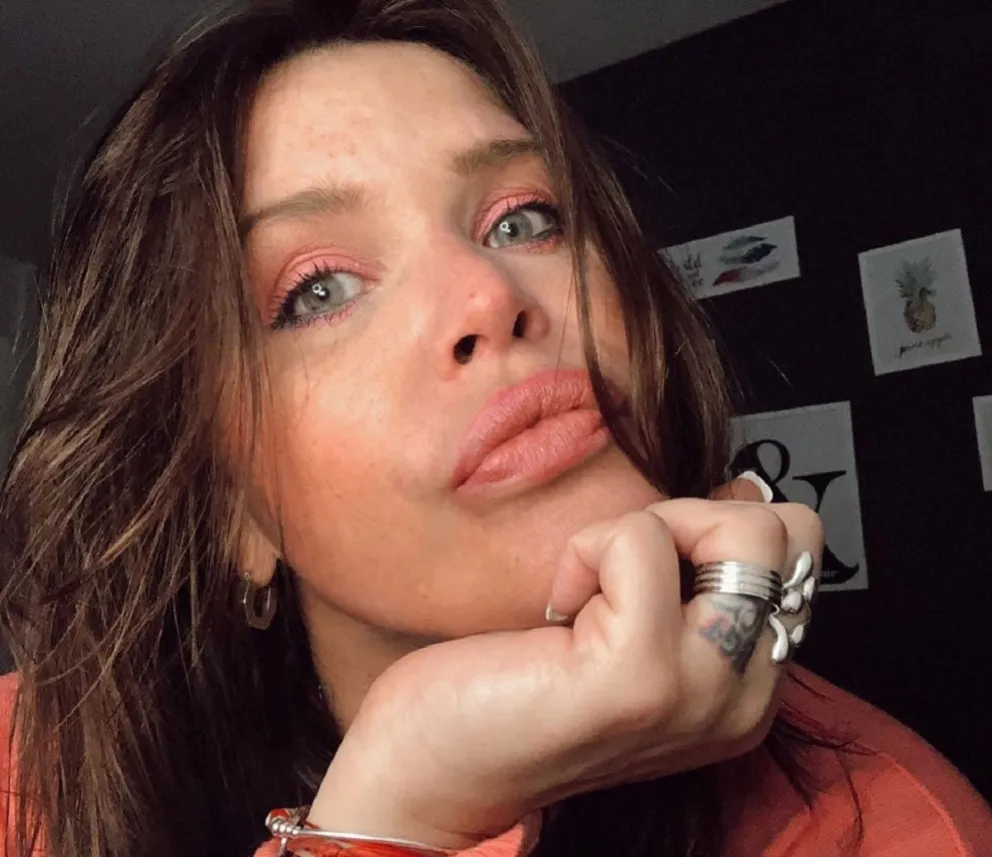 Nazarena Vélez enseña qué hacer ante las críticas de un ex novio en Tik Tok