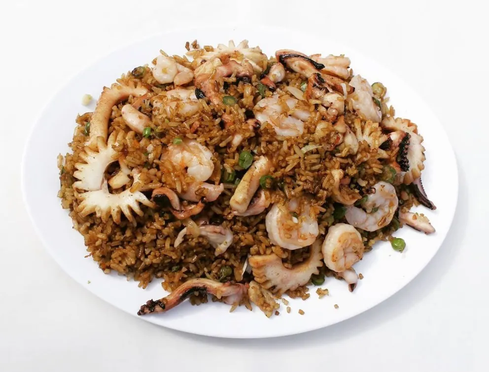 Cazuela de mariscos con arroz