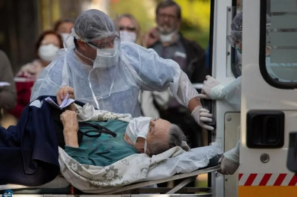 Reporte diario de coronavirus en Argentina: la curva de contagios no se achata y las muertes aumentan