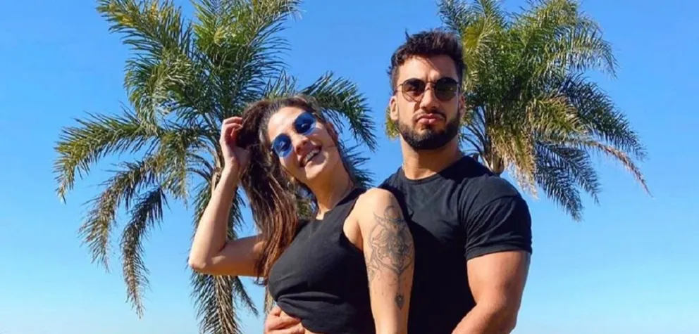 Ivana Nadal no oculta su amor en medio de la polémica y compartió un romántico beso con Bruno Siri
