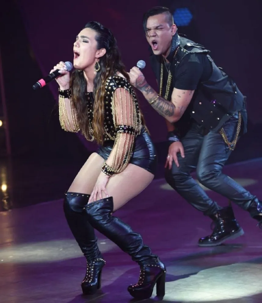 Mediavilla les bajó el pulgar a Ángela Leiva y Brian Lanzelotta por su rock en el Cantando 2020