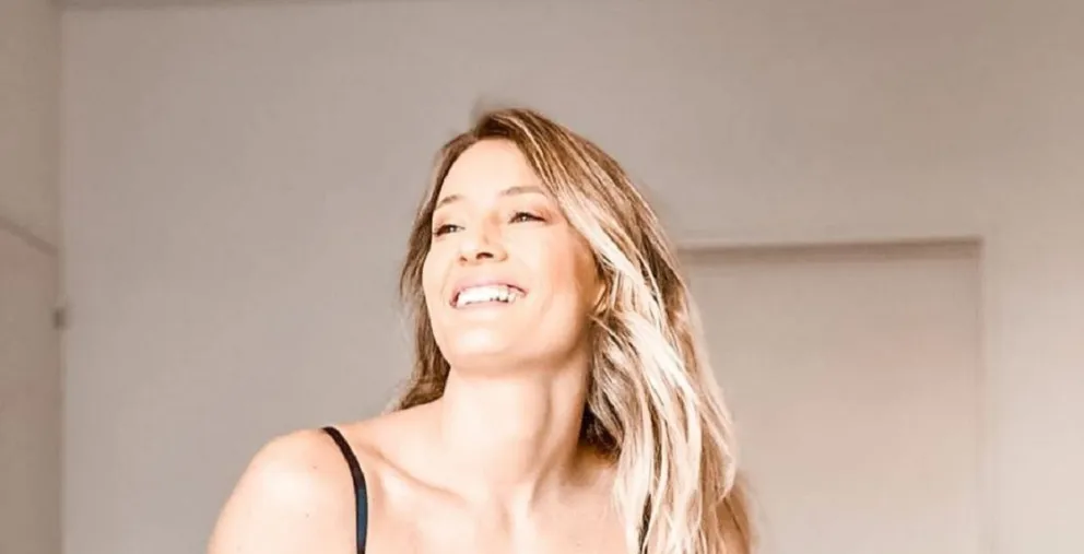 Mica Viciconte posó con un sensual body de encaje negro para el infarto