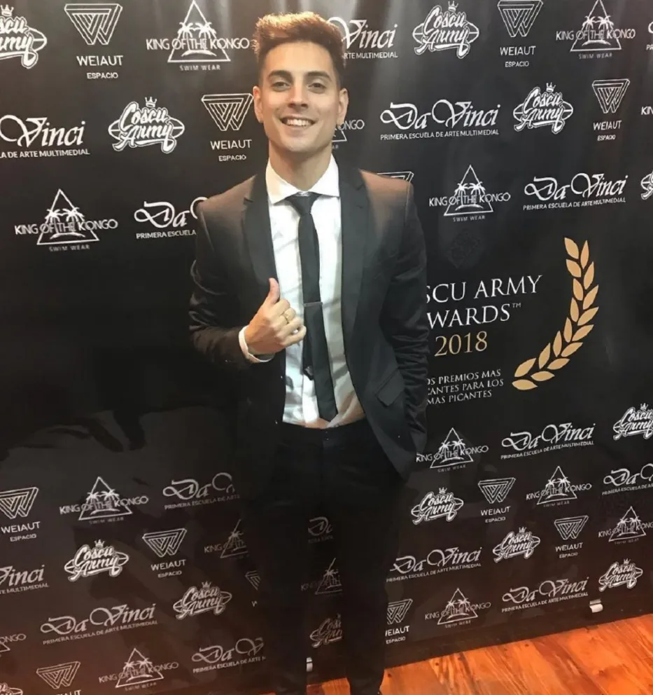 Martín Pérez Di Salvo enloqueció a la Coscu Army, donando 1000 dólares a un streamer jubilado