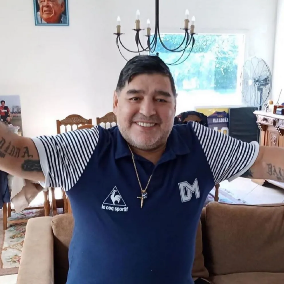 Diego Maradona celebró el acuerdo entre la AFA y los Técnicos del fútbol argentino