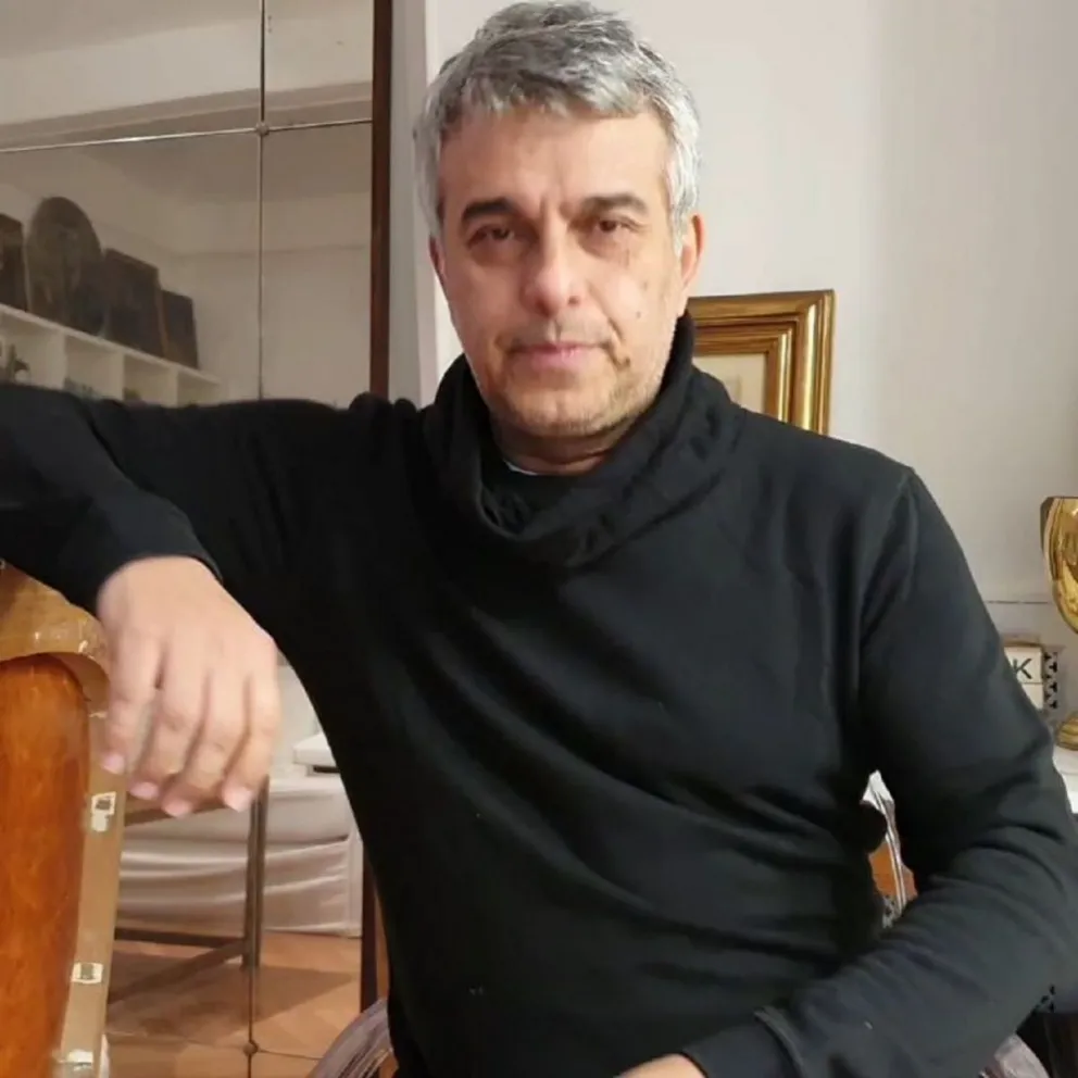 Mario Massaccesi cruzó a Sylvestre con el testimonio de la madre de un soldado muerto en Malvinas