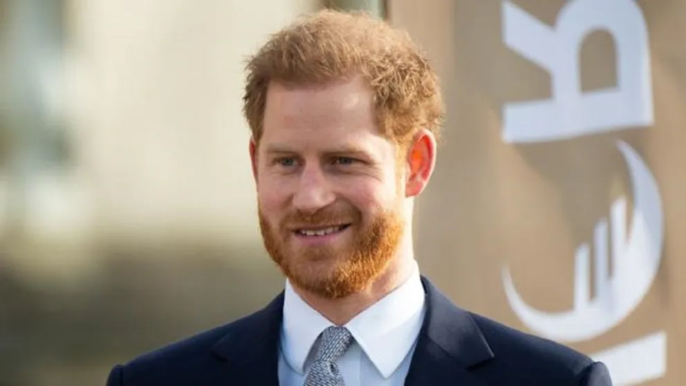 El Príncipe Harry regresa a Reino Unido