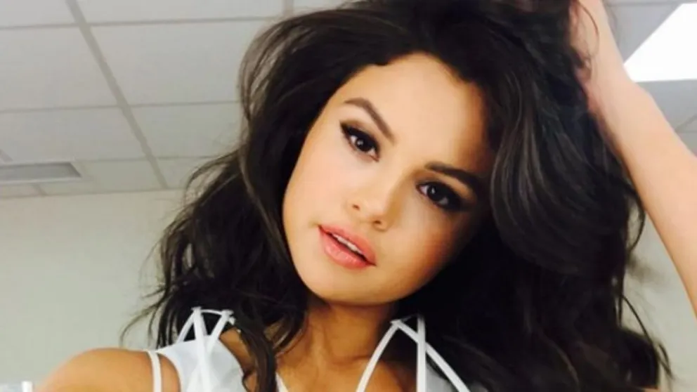 Selena Gómez lanzará su línea de maquillaje 