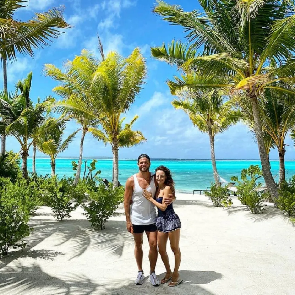 Horacio Pancheri y Marimar Vega afianzan su amor tras las vacaciones en la Polinesia
