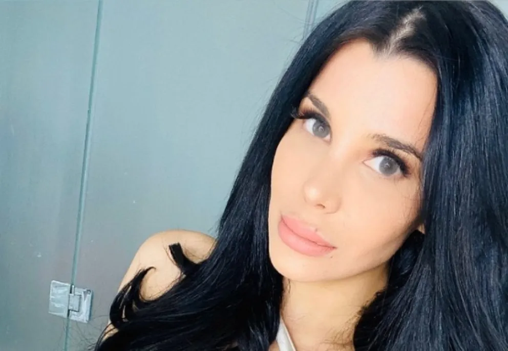 Sensualidad y brillo, Charlotte Caniggia paralizó todo con una nueva foto