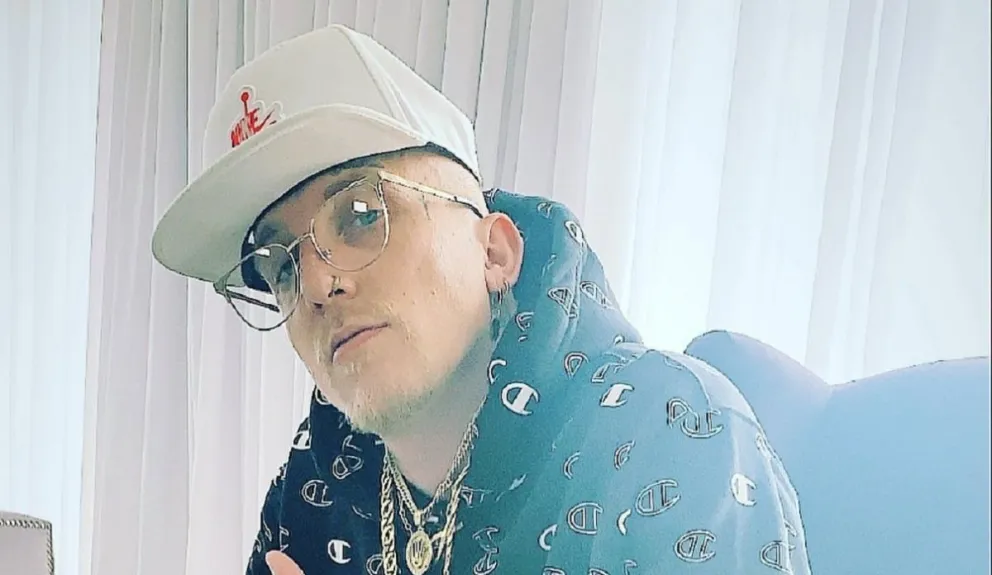 El Polaco derritió de amor a todos con una postal junto a su pequeña hija Abril