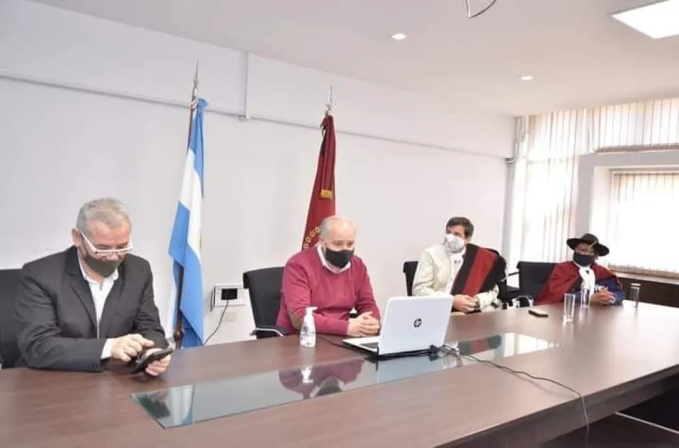 Reunión ministro de Educación y Cultura, Matías Cánepa