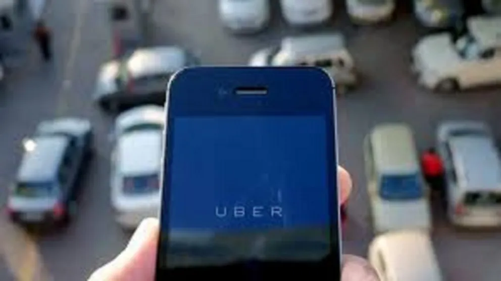 Uber Taxi: qué requisitos deben cumplir aquellos que quieran registrarse