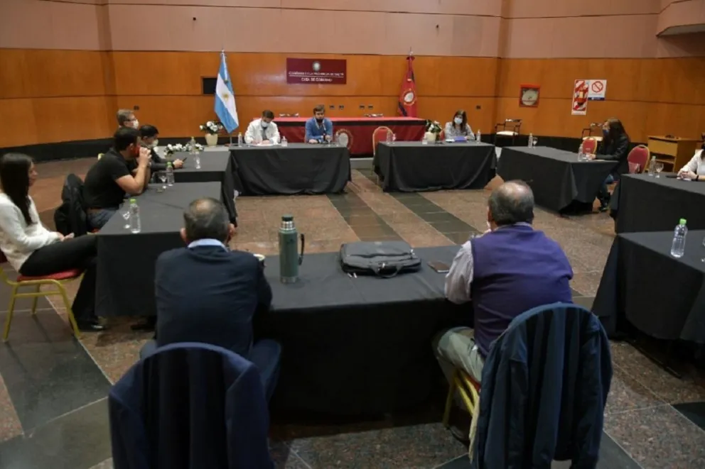 Desborda el sistema de salud: El COE advierte que se duplican los casos en tiempo récord