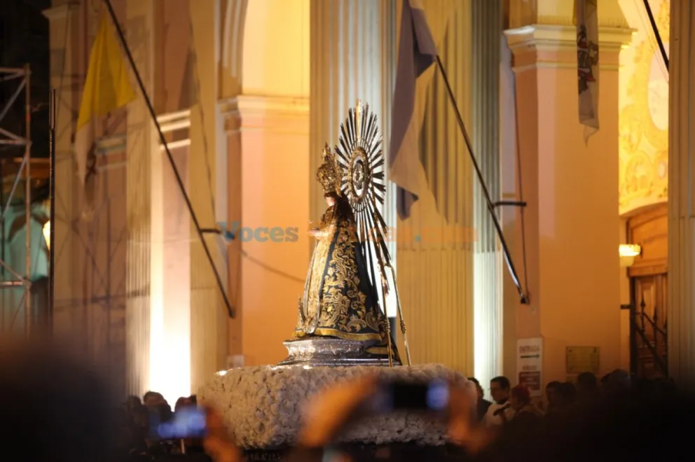 Procesión Señor y Virgen del Milagro