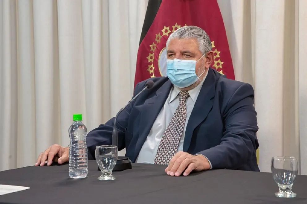 Ministro Juan José Esteban