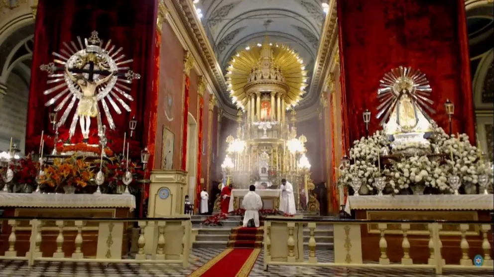 EN VIVO | No te pierdas la Fiesta de la Exaltación de la Santa Cruz