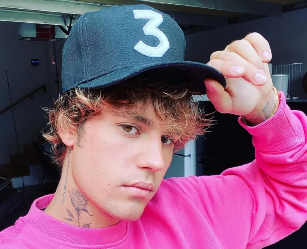 Fans de Justin Bieber palpitan de emoción por el estreno y contenido de "Holy"