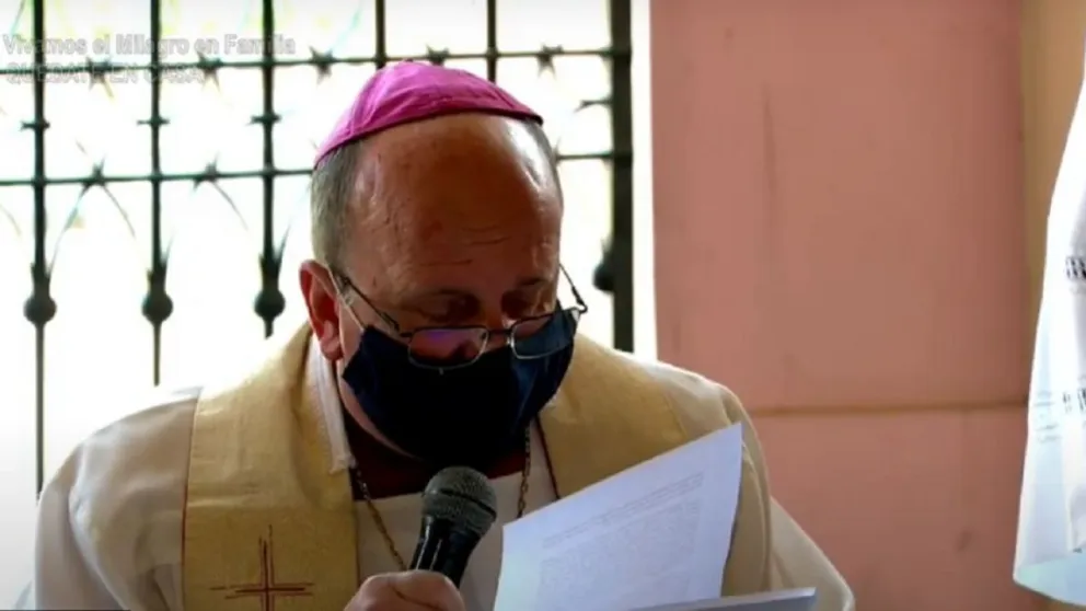 Monseñor Mario Cargnello. Fuente: (Twitter)