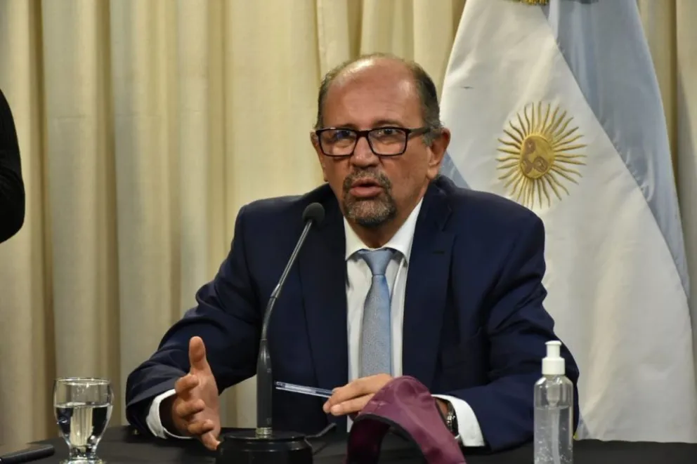 Sergio Camacho: “El Gobierno busca cubrir la desinversión que venían teniendo algunos de los hospitales más grandes de la provincia”