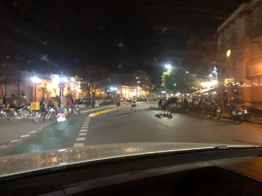 La peor imagen de la pandemia: Se burlan de los muertos y contagiados de COVID