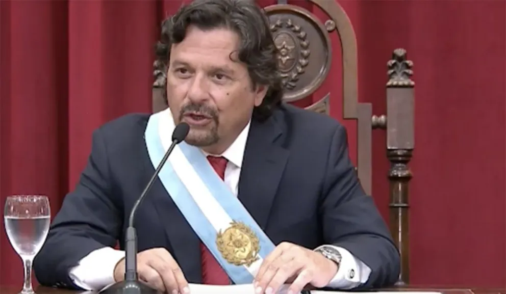 Gustavo Sáenz.
