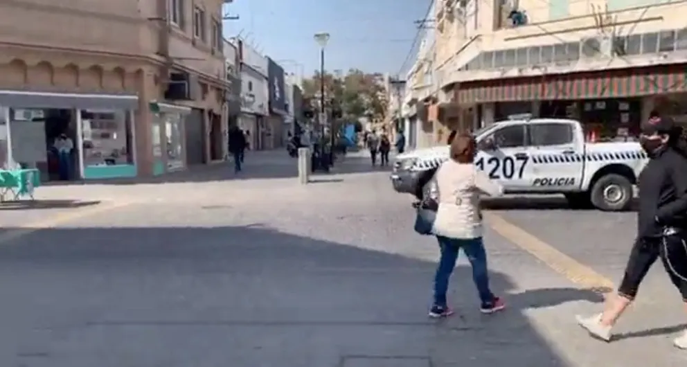 En pleno Aislamiento Social y como si no hubiera coronavirus, comercios salteños abrieron igual