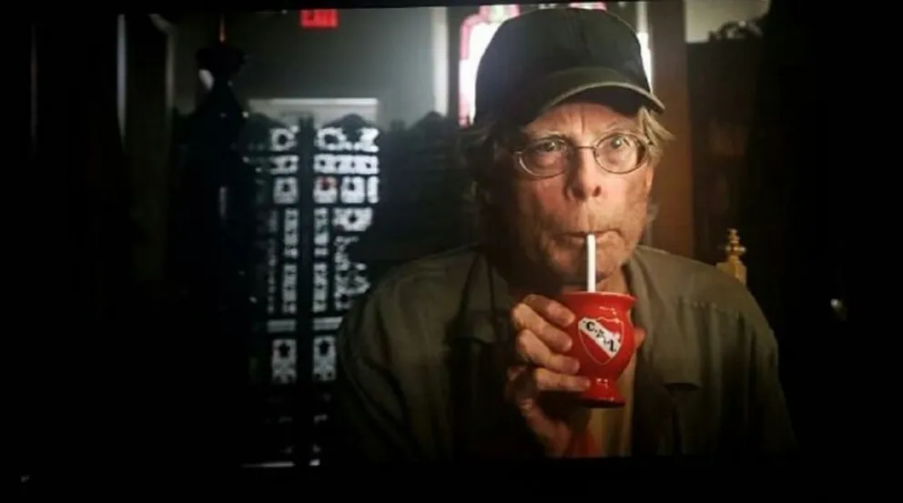 El maestro del terror, Stephen King apaga el día de hoy las 73 velitas