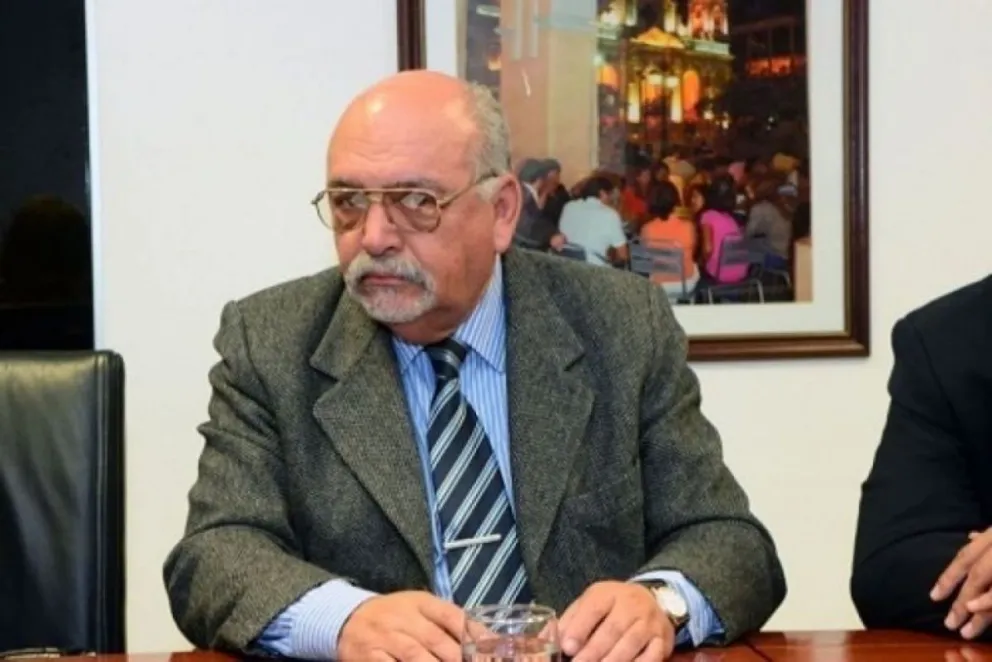 César Álvarez