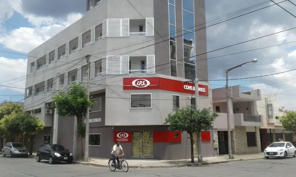IPS 