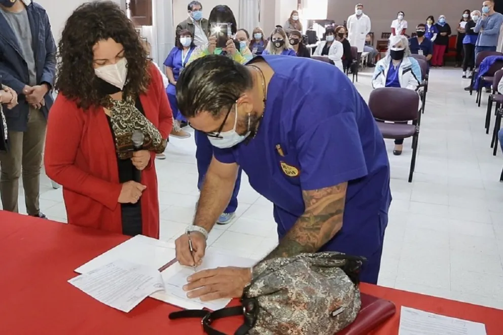 Médico terapista es el nuevo gerente del Hospital Señor del Milagro