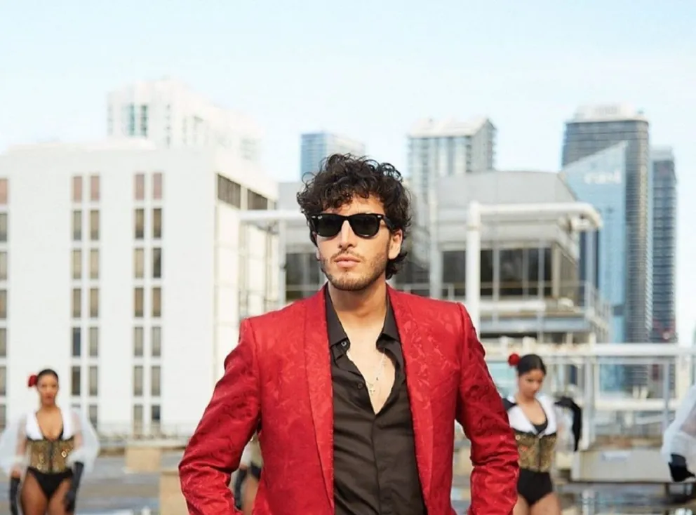 ¿Nueva colaboración? Sebastián Yatra en medio de la polémica revela lo que podría ser su nuevo proyecto