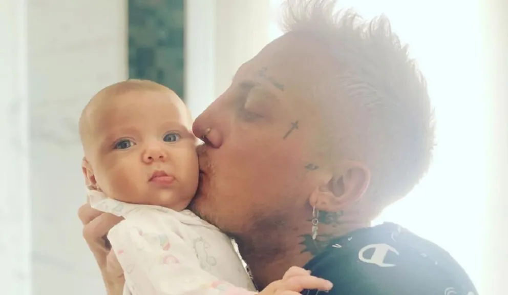El Polaco captó en foto el momento más tierno de su hija Abril