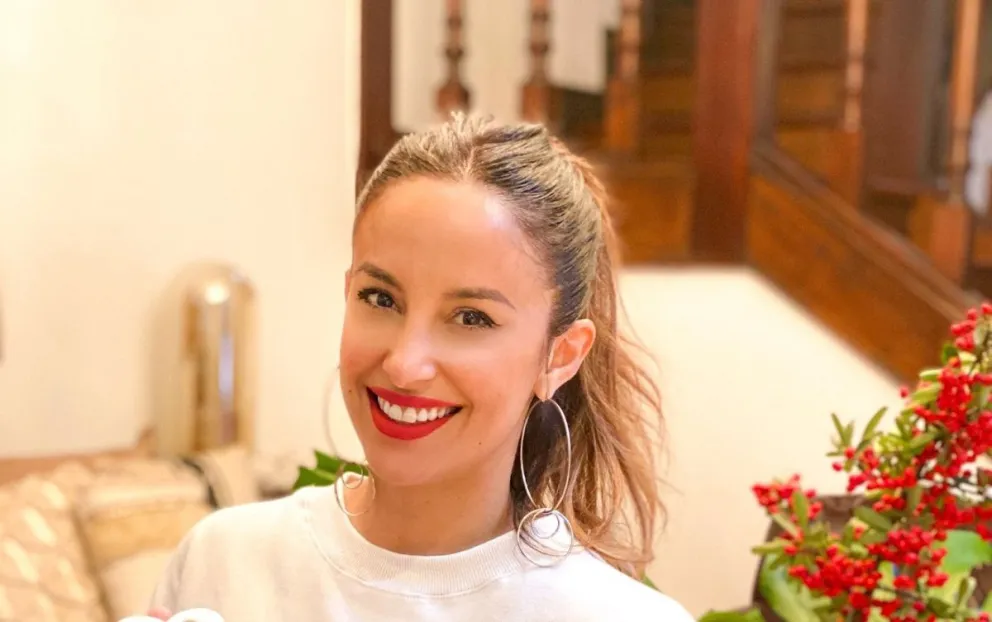 La hackearon: Lourdes Sánchez compartió con sus fans una noticia que encendió las alarmas