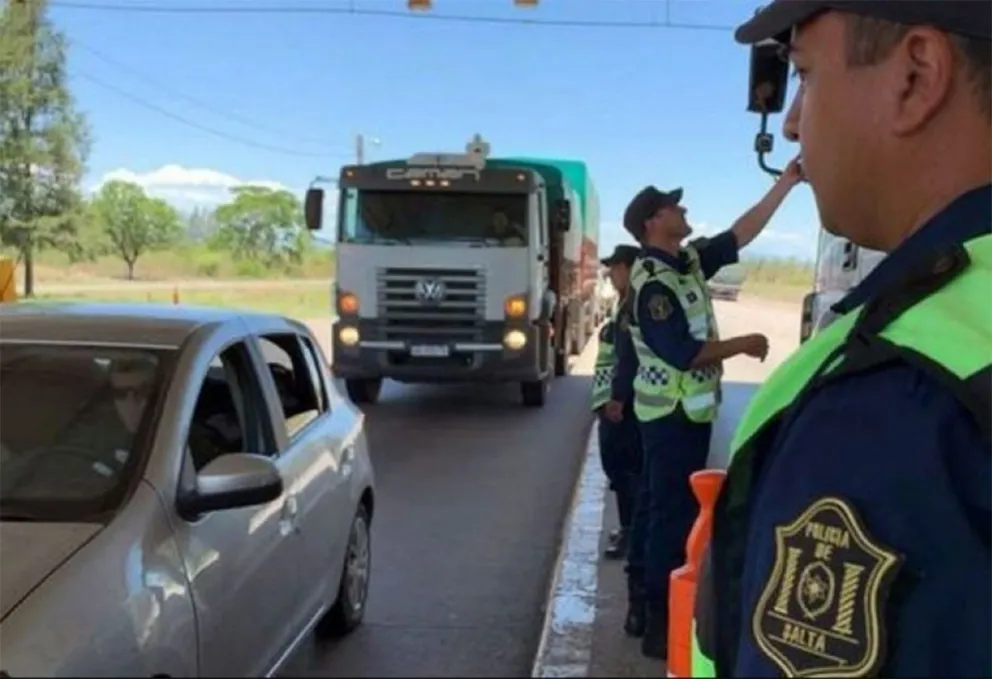 Controles en Salta.
