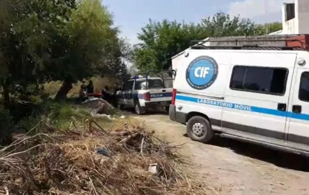 Trasladaron el cuerpo calcinado a la morgue para identificar su género