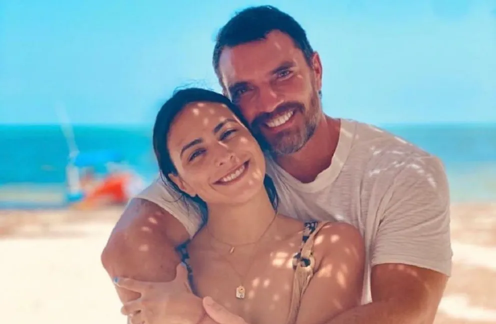 Julián Gil y su novia