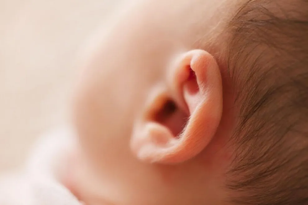 Un bebé murió luego de ser atropellado por sus padres