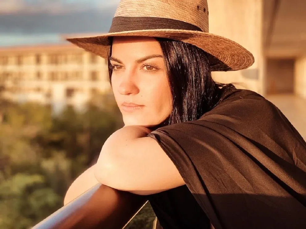 Maite Perroni cautivó con nueva foto 