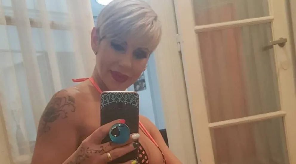 Lo volvió a hacer: Monica Farro no dejó nada a la imaginación al mostrar sus atrevidos looks de sábado