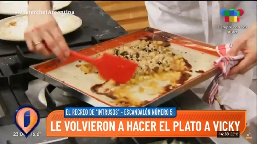 ¿Qué pasó con el crumble de manzana? Nuevamente Vicky Xipolitakis es acusada por no hacer sus platos