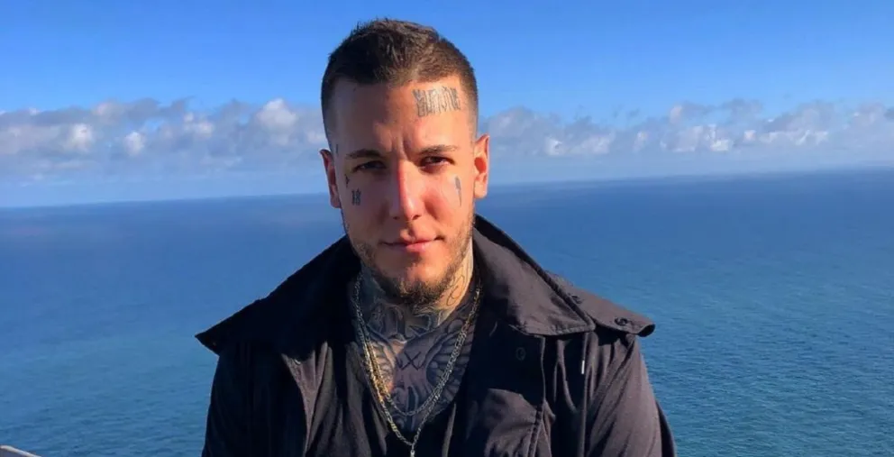 Continua la polémica: Alex Caniggia no para y ahora presume de sus compras y de la 'high society'