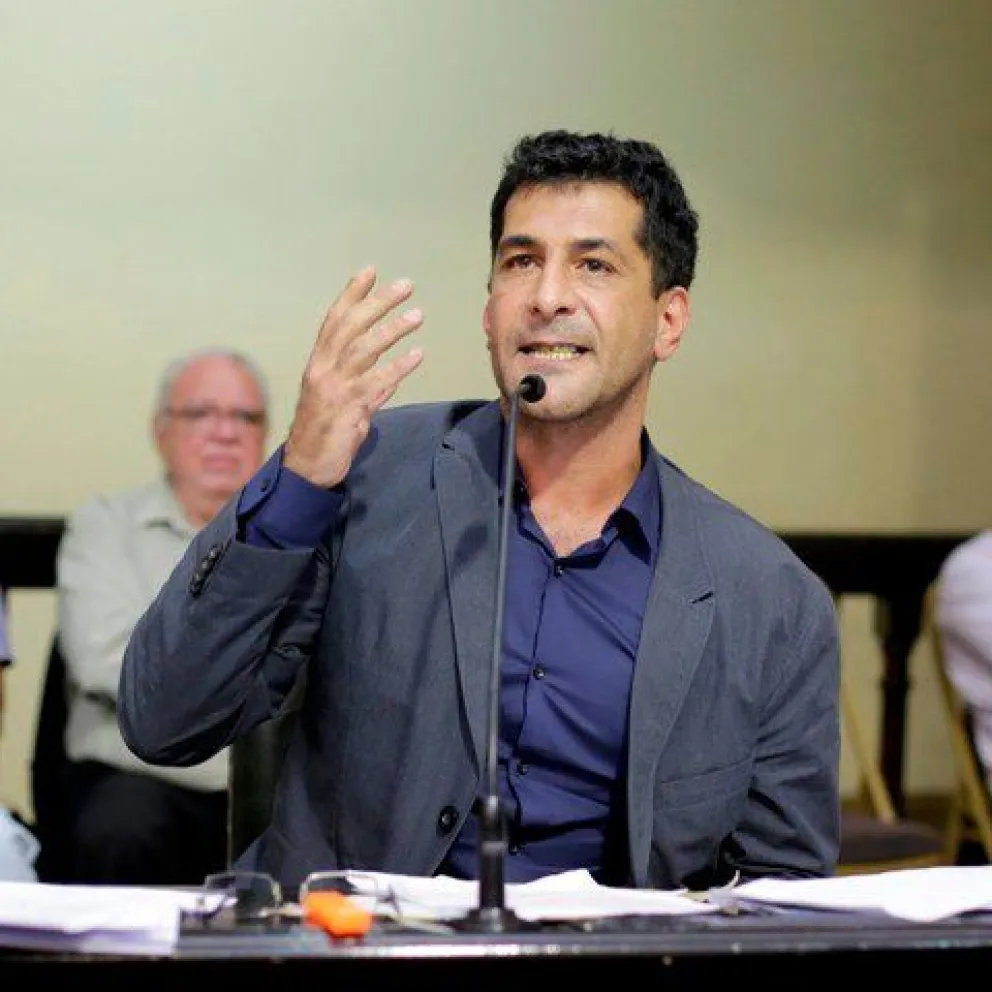 Héctor Martín Chibán: diputado, pirómano fracasado y alquilador serial