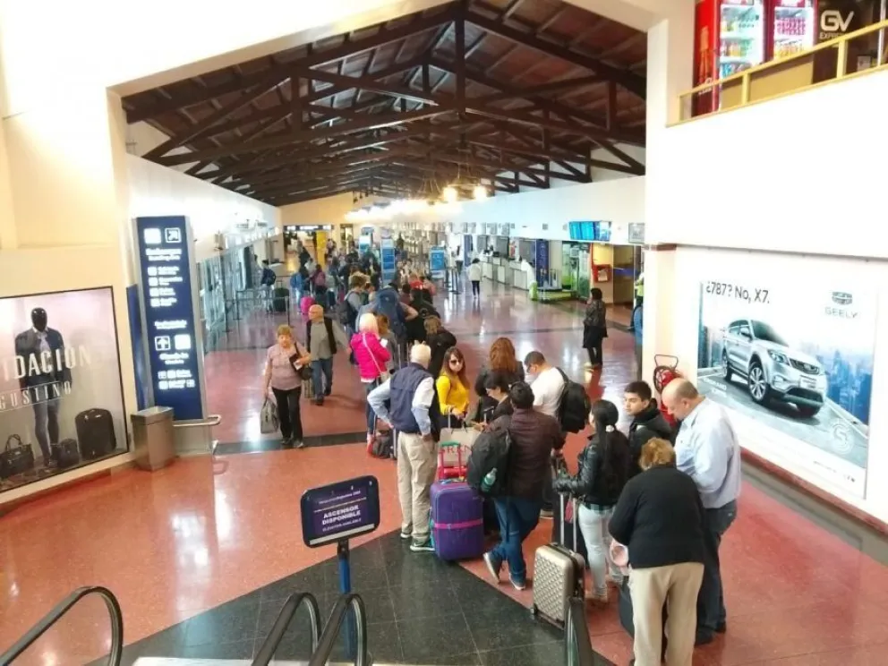 Salteños afectados por la asamblea de aeronavegantes