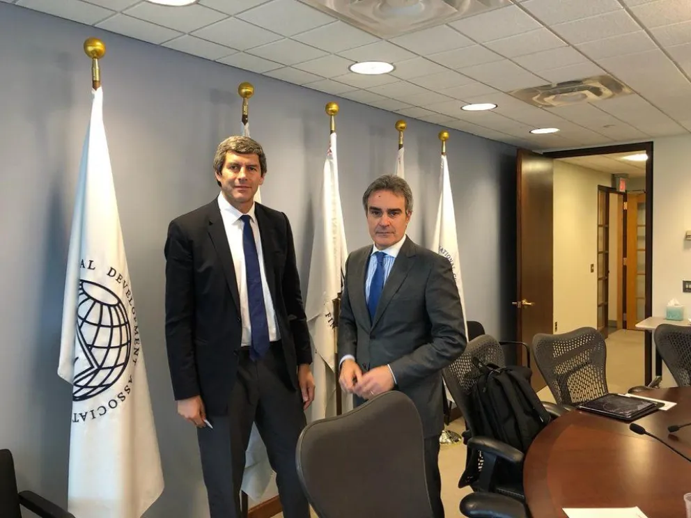 Yarade en busca de obras para Salta: se reunió con directivos del Banco Mundial