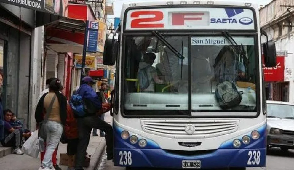 Se levantó el paro de colectivos previsto para mañana mediante Conciliación Obligatoria