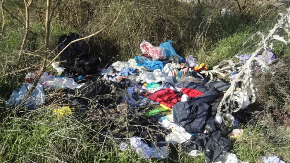 Mirá dónde fueron a parar los kilos de prendas que serían destinadas a los inundados de Apolinario Saravia